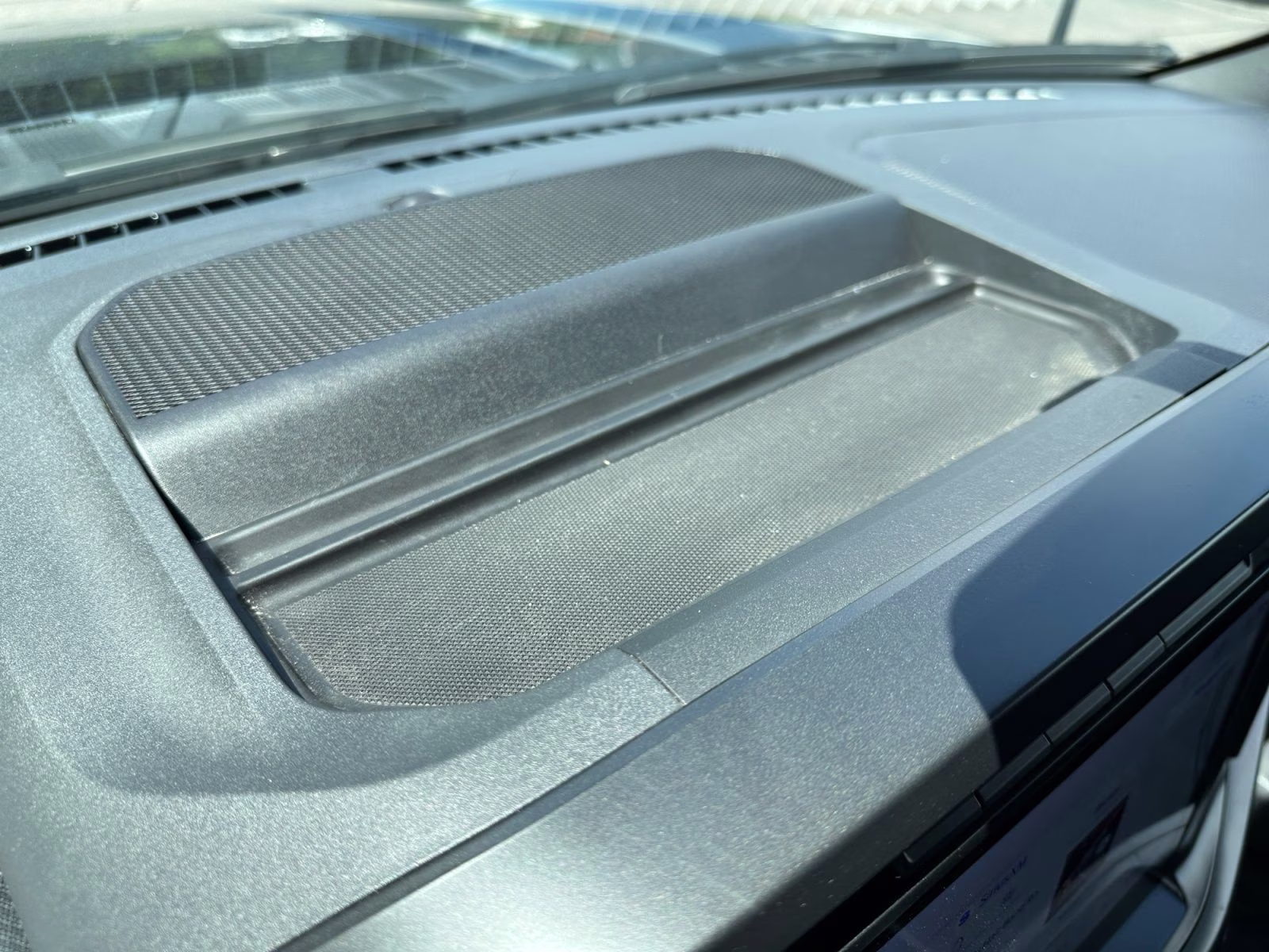 2024 Agate Black Metallic Ford F-150 XLT 4X4 Truck
