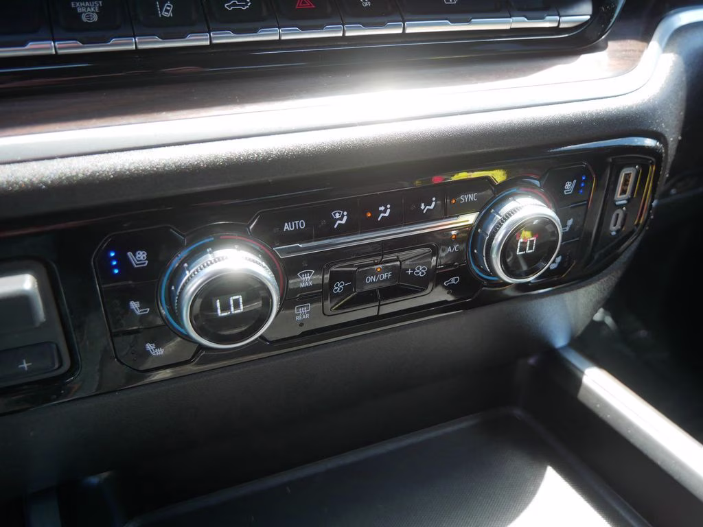 2025 Black GMC Sierra 2500HD SLT 4X4 Truck