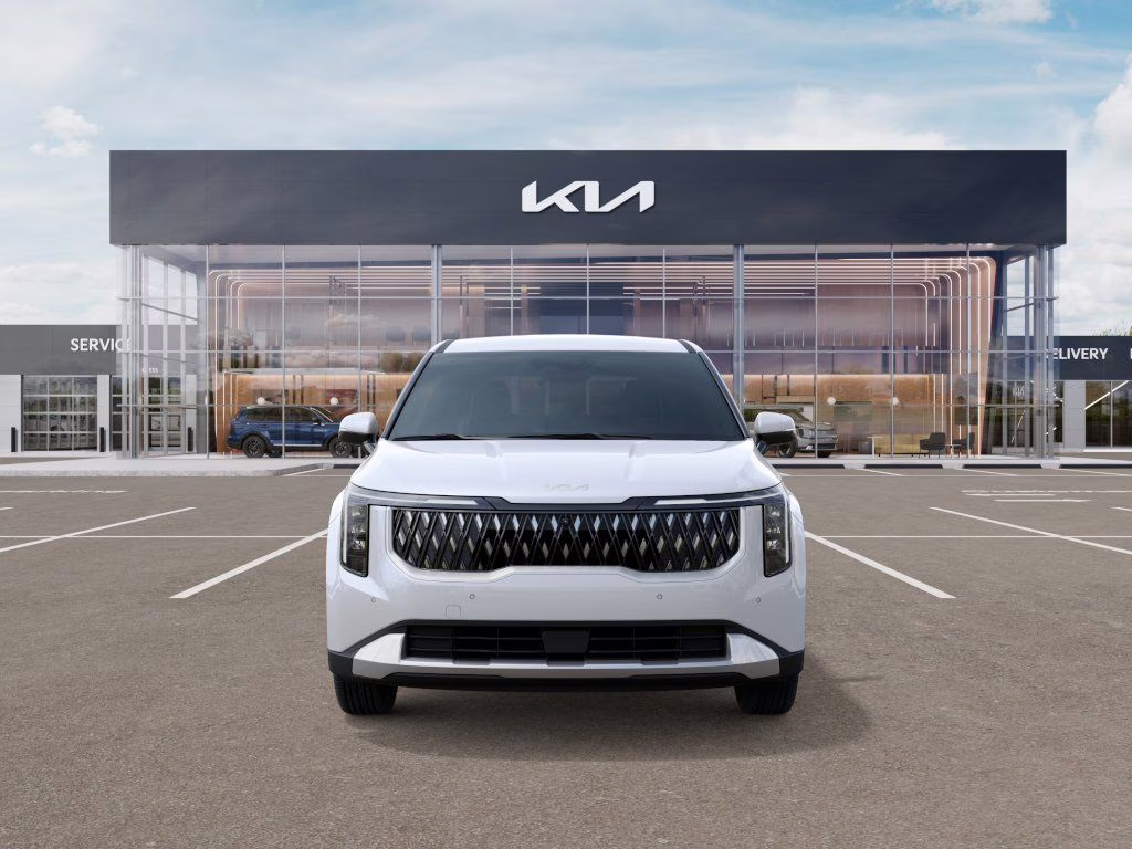 2026 Snow White Pearl Kia Carnival Hybrid EX FWD Van