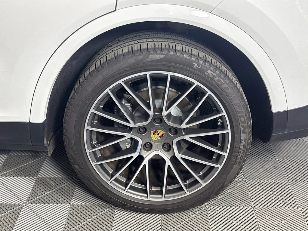 2021 White Porsche Cayenne S AWD SUV