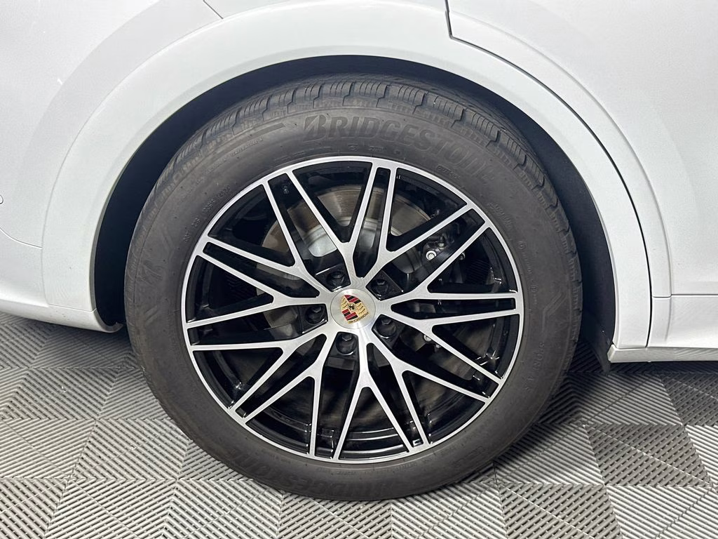 2025 White Porsche Cayenne Coupe Base AWD SUV