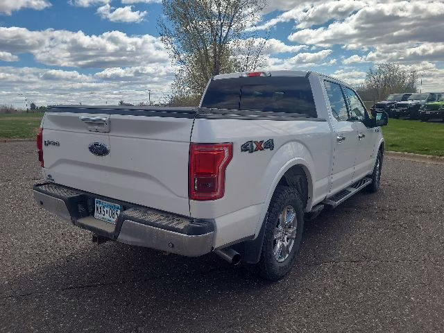 2016 White Platinum Clearcoat Metallic Ford F-150 Lariat 4X4 Truck