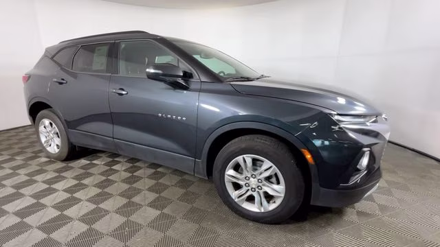 2019 Graphite Metallic Chevrolet Blazer Base FWD SUV