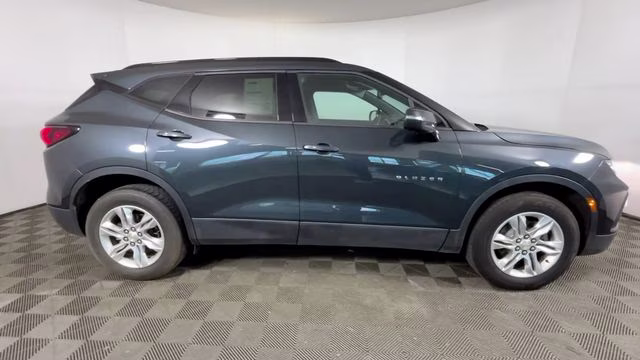 2019 Graphite Metallic Chevrolet Blazer Base FWD SUV