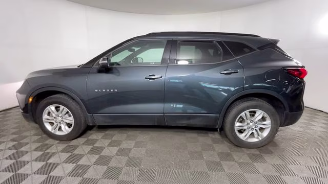 2019 Graphite Metallic Chevrolet Blazer Base FWD SUV