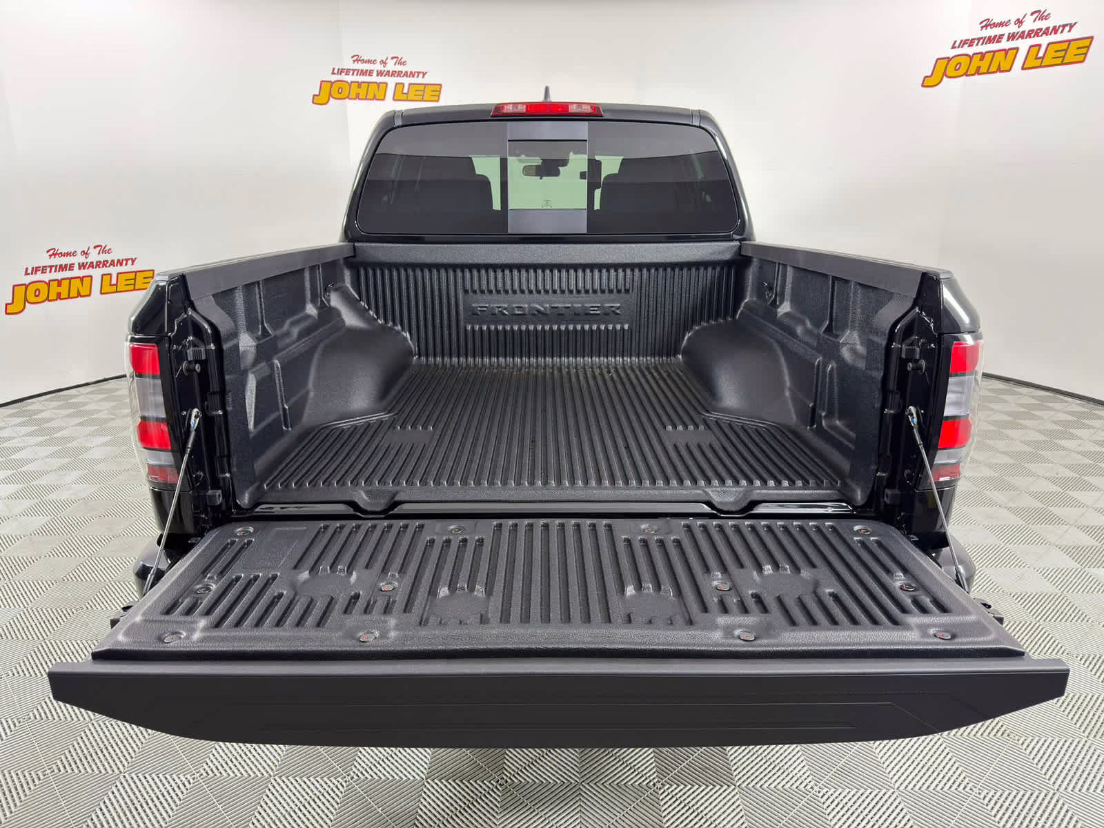 2026 Super Black Nissan Frontier PRO-X RWD Truck