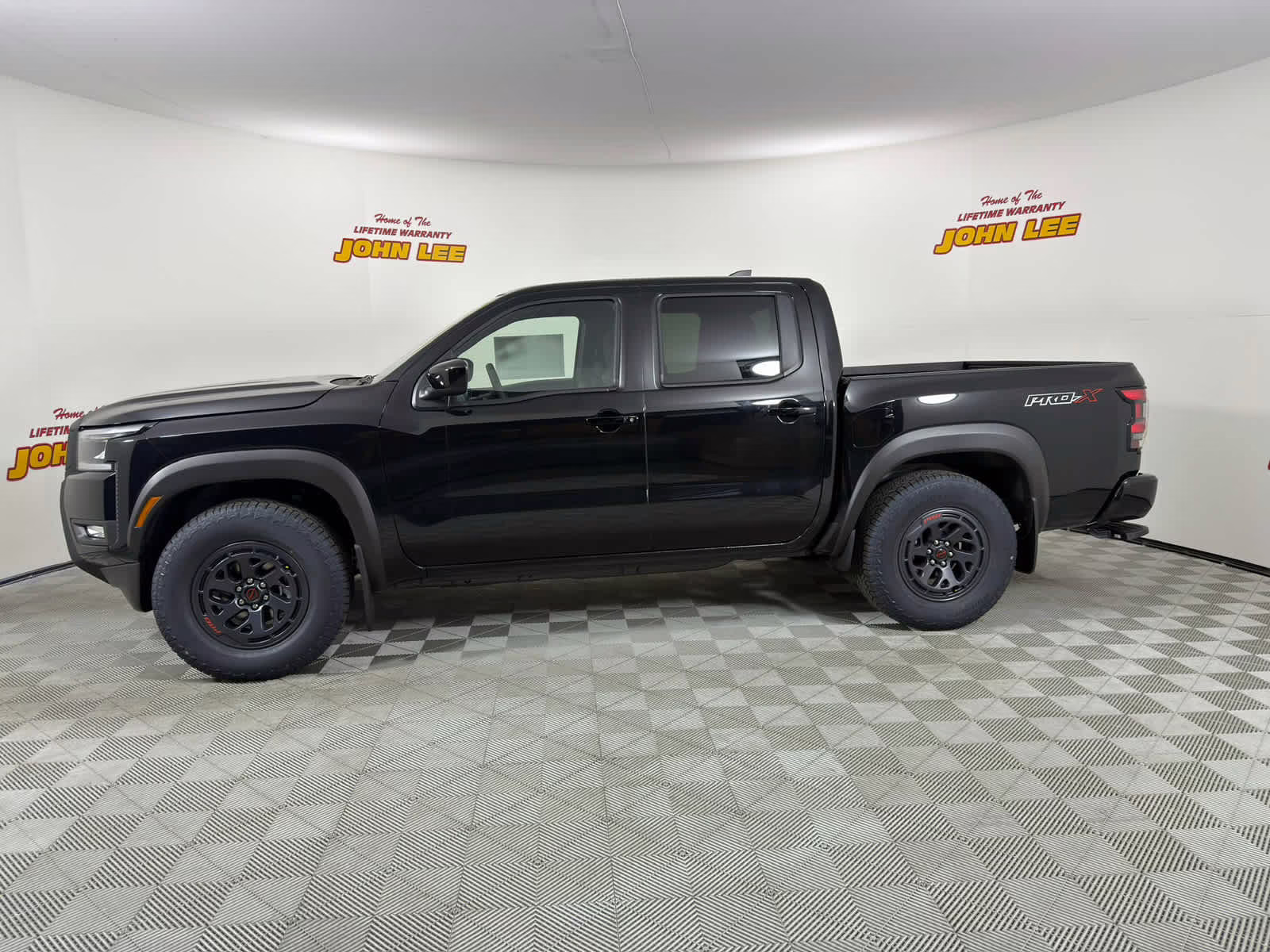 2026 Super Black Nissan Frontier PRO-X RWD Truck