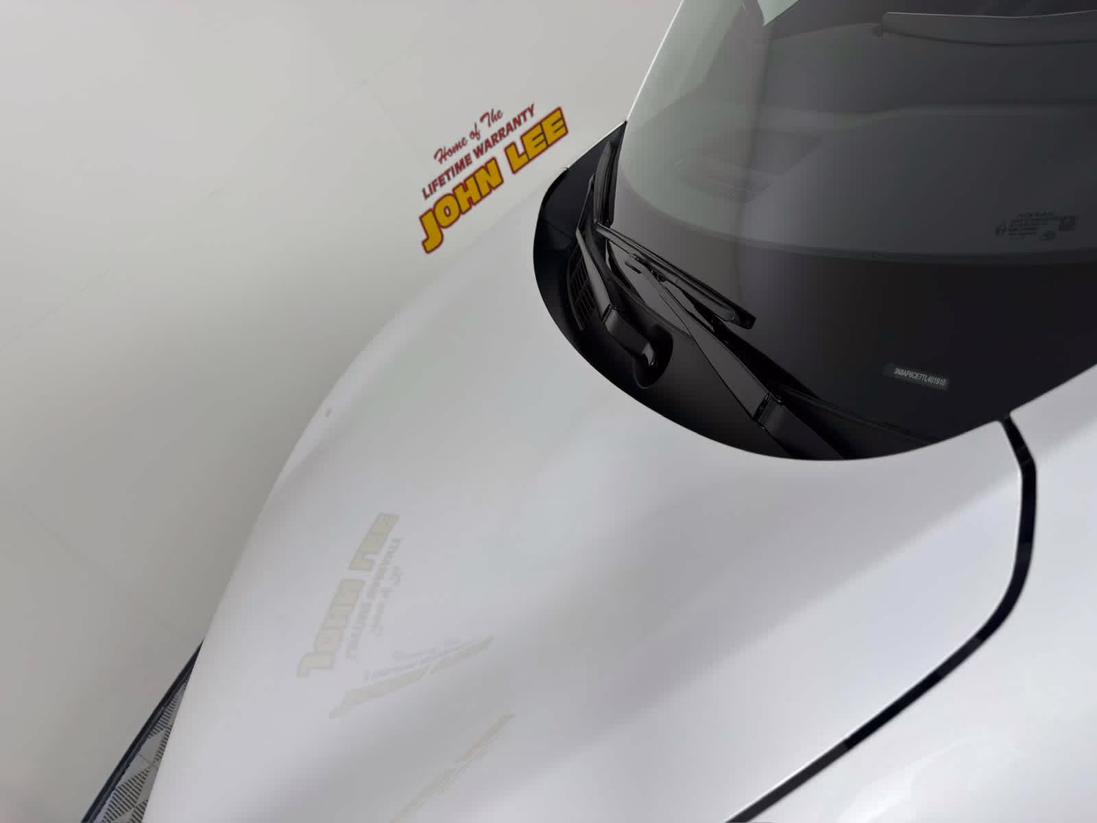 2026 Aspen White Tricoat Nissan Kicks SV FWD SUV