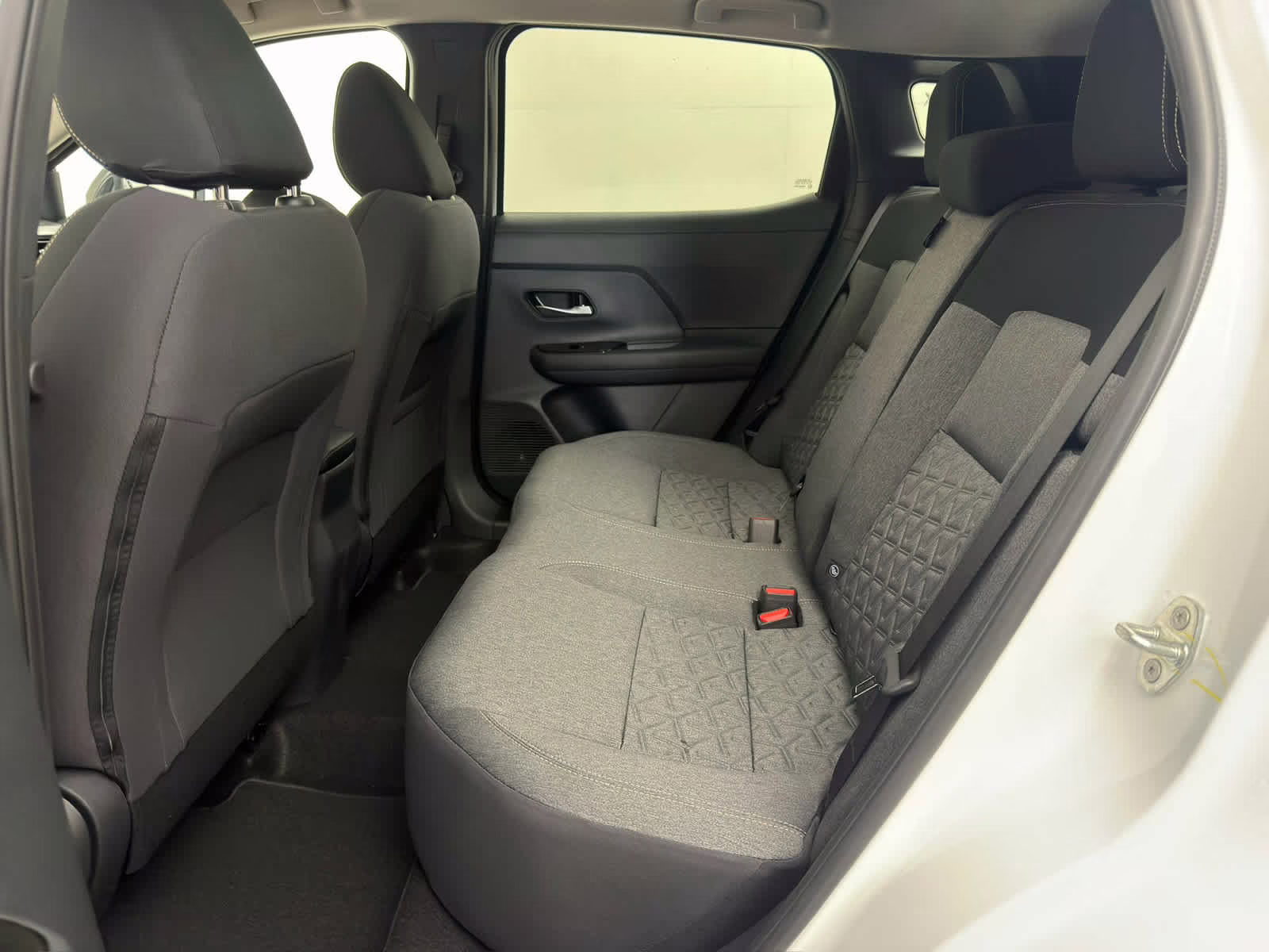 2026 Aspen White Tricoat Nissan Kicks SV FWD SUV