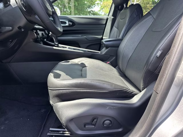2023 Billet Silver Metallic Clearcoat Jeep Compass High Altitude 4X4 SUV