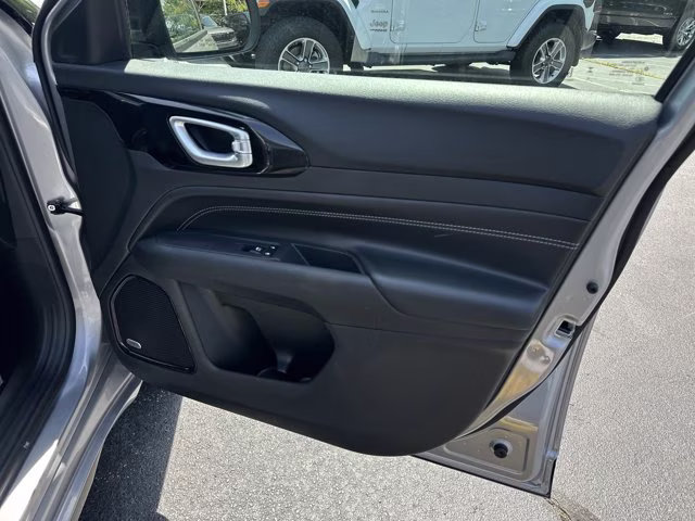 2023 Billet Silver Metallic Clearcoat Jeep Compass High Altitude 4X4 SUV