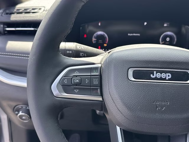 2023 Billet Silver Metallic Clearcoat Jeep Compass High Altitude 4X4 SUV