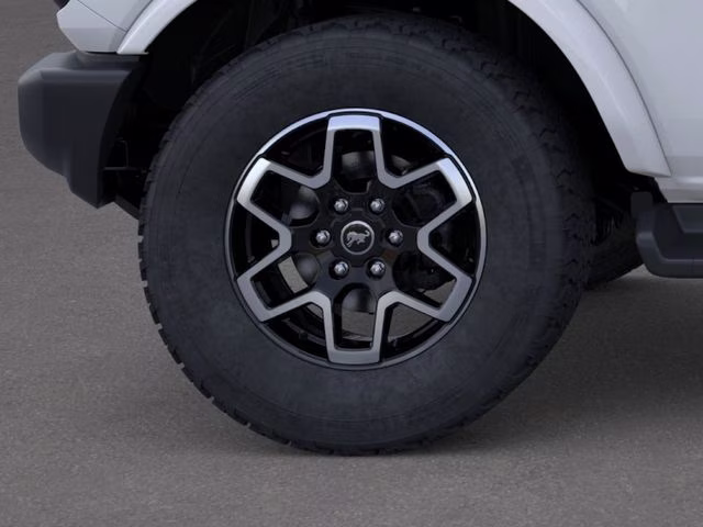 2026 Oxford White Ford Bronco Outer Banks 4X4 SUV