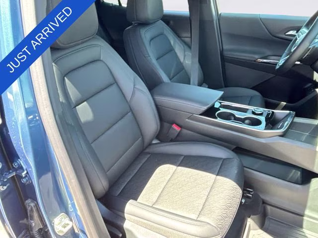 2026 Lakeshore Blue Metallic Chevrolet Equinox LT FWD SUV
