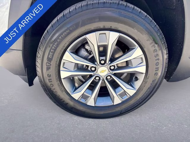 2026 Sterling Gray Metallic Chevrolet Equinox LT FWD SUV