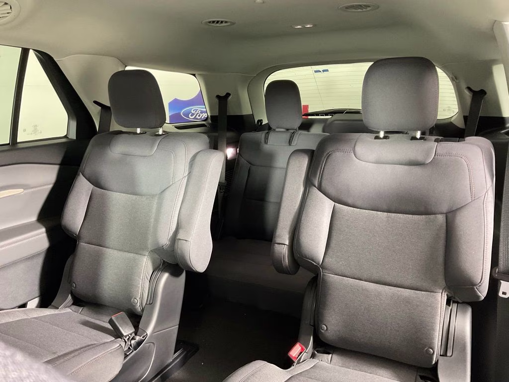 2026 White Ford Explorer Active RWD SUV