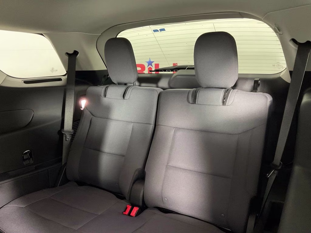 2026 White Ford Explorer Active RWD SUV