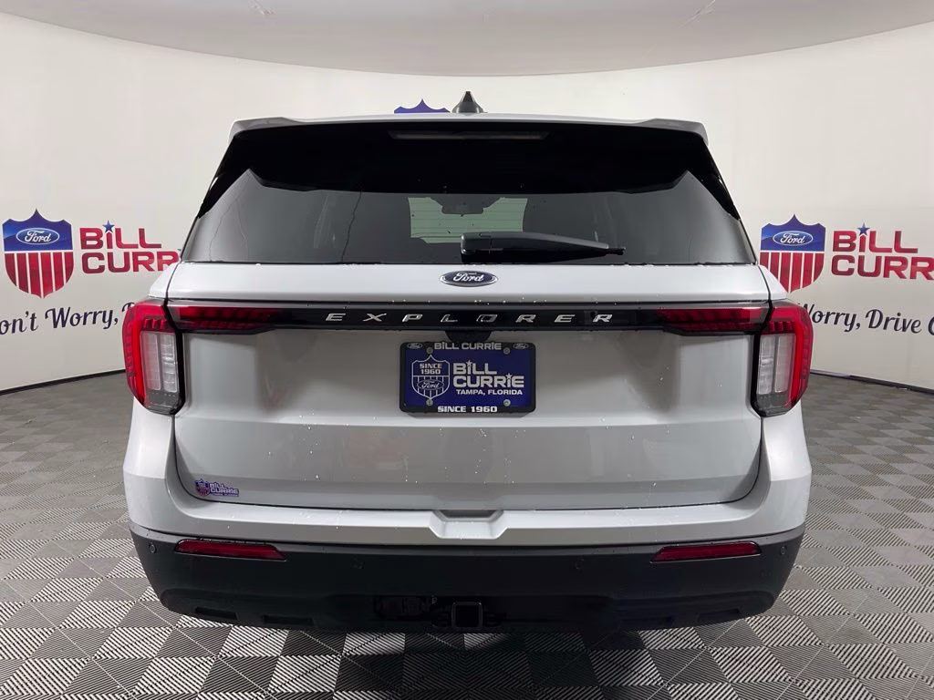 2026 White Ford Explorer Active RWD SUV