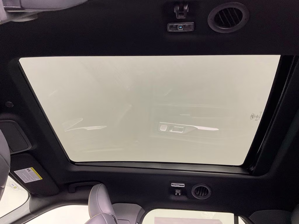 2026 White Ford Explorer Tremor 4X4 SUV