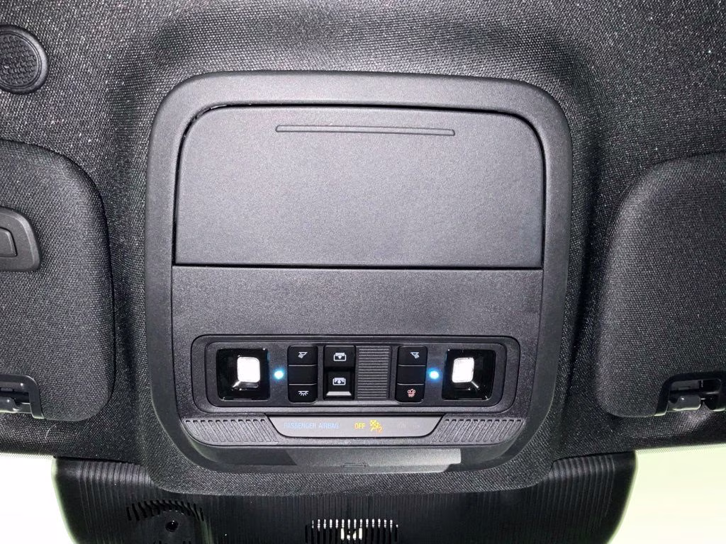 2026 White Ford Explorer Tremor 4X4 SUV
