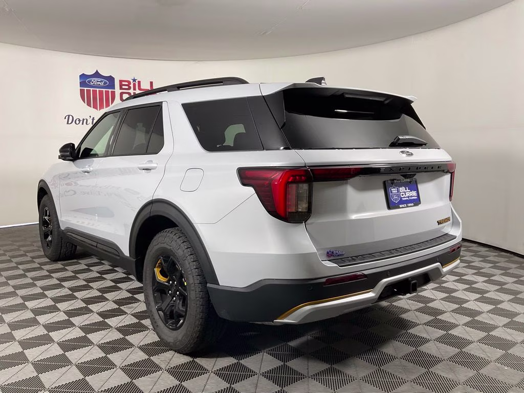 2026 White Ford Explorer Tremor 4X4 SUV