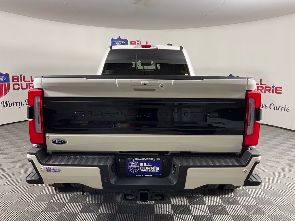 2026 White Ford Super Duty F-350 DRW 4X4 Truck