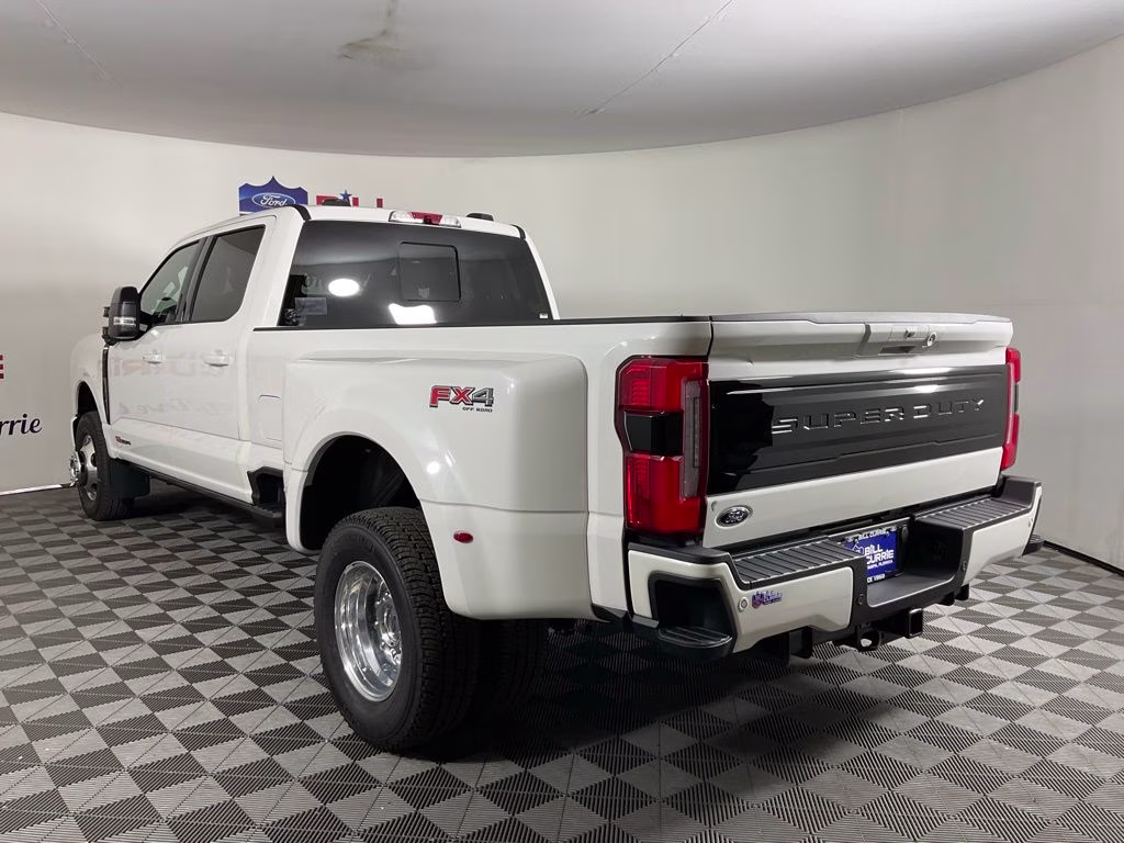 2026 White Ford Super Duty F-350 DRW 4X4 Truck