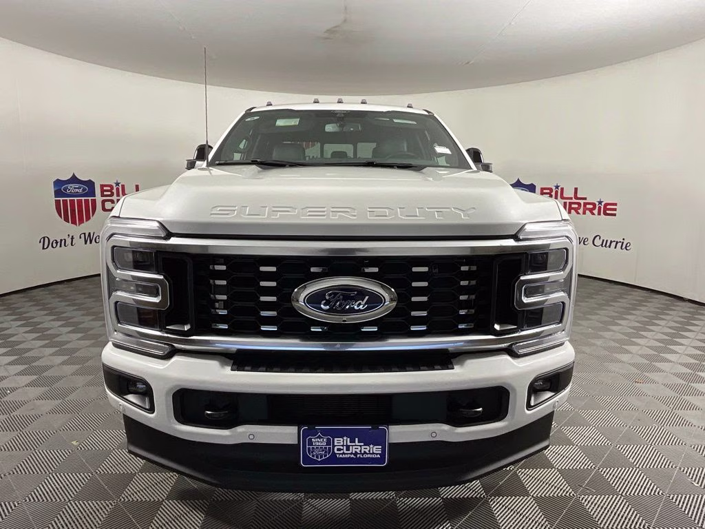 2026 White Ford Super Duty F-350 DRW 4X4 Truck