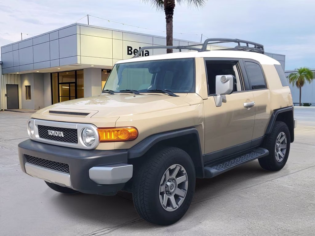 2014 Quicksand Toyota FJ Cruiser Base 4X4 SUV