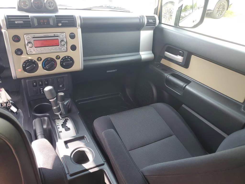 2014 Quicksand Toyota FJ Cruiser Base 4X4 SUV