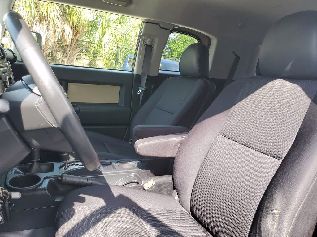 2014 Quicksand Toyota FJ Cruiser Base 4X4 SUV