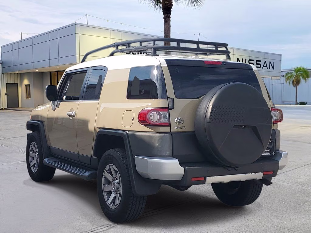 2014 Quicksand Toyota FJ Cruiser Base 4X4 SUV
