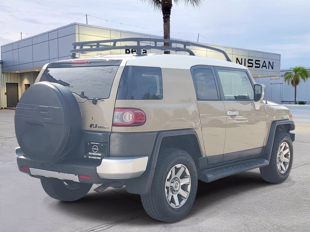 2014 Quicksand Toyota FJ Cruiser Base 4X4 SUV