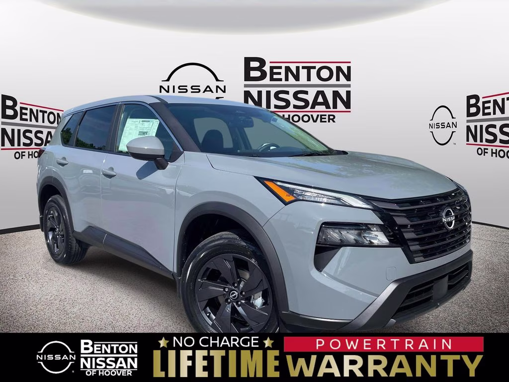 2026 Nissan Rogue SV FWD's photo