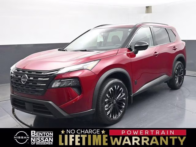 2026 Nissan Rogue Dark Armor's photo