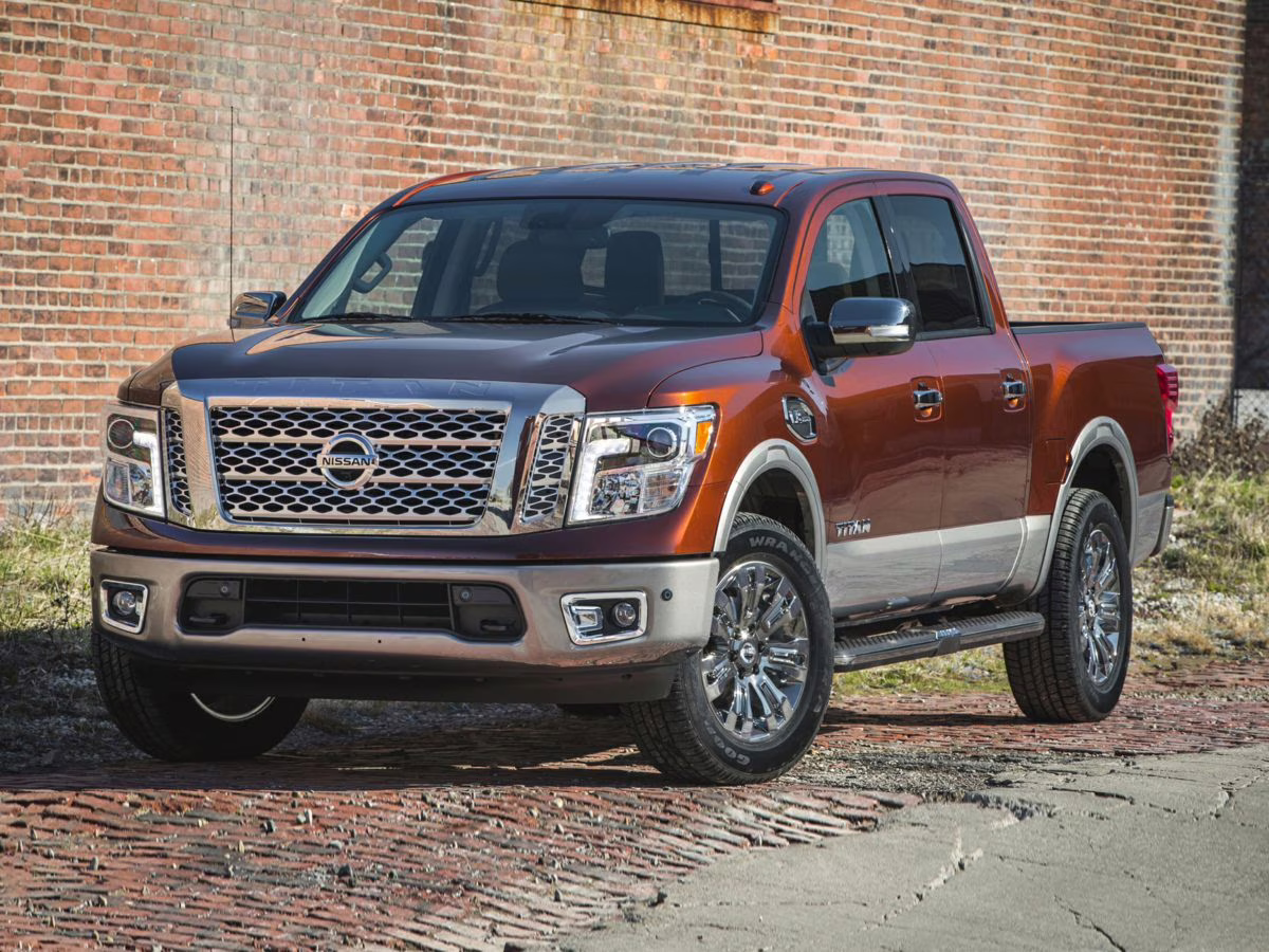2019 Pearl White Metallic Nissan Titan PRO-4X 4X4 Truck