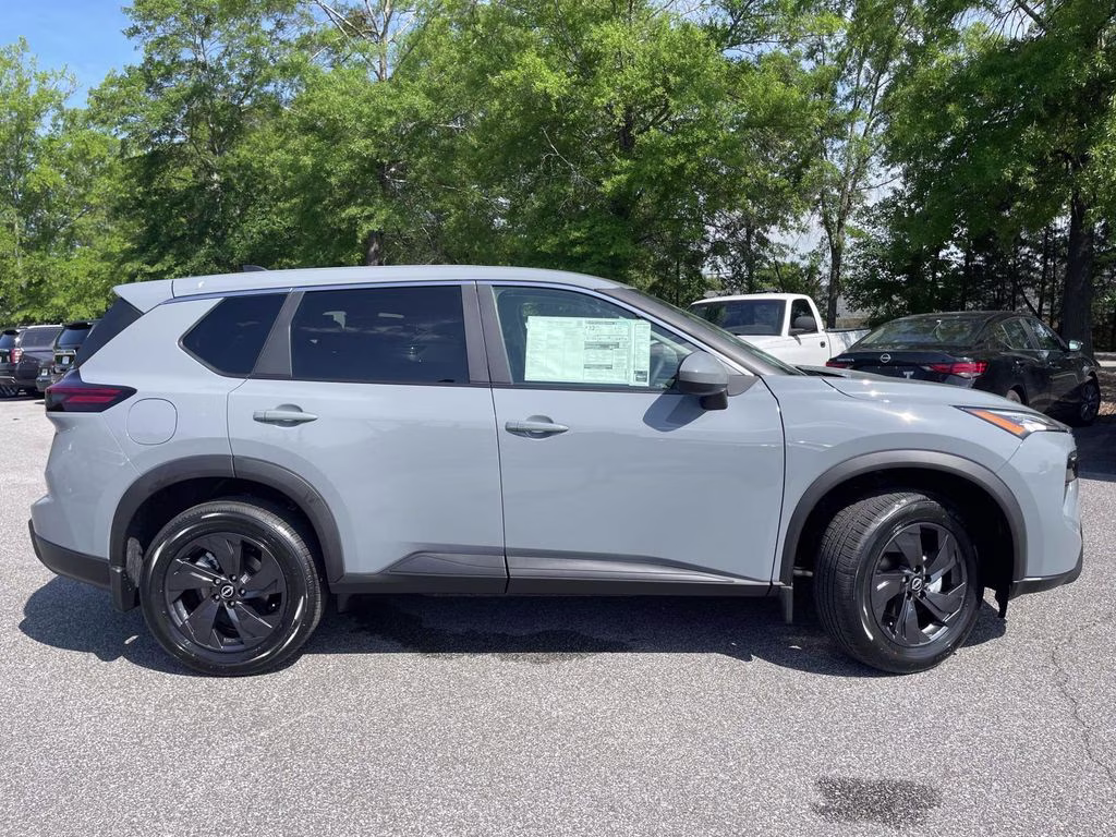 2026 Boulder Gray Pearl Nissan Rogue SV FWD SUV