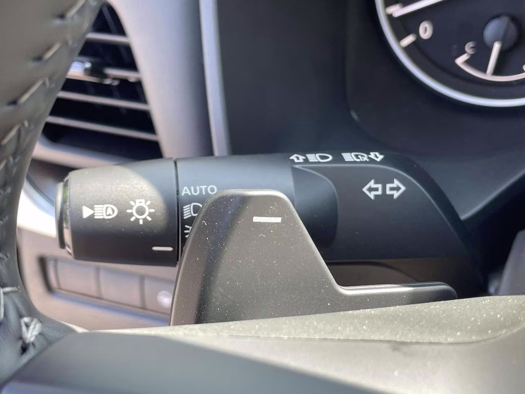 2026 Boulder Gray Pearl Nissan Rogue SV FWD SUV
