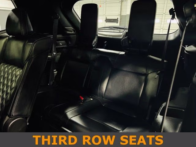 2025 White Diamond Mitsubishi Outlander PHEV SEL AWD SUV