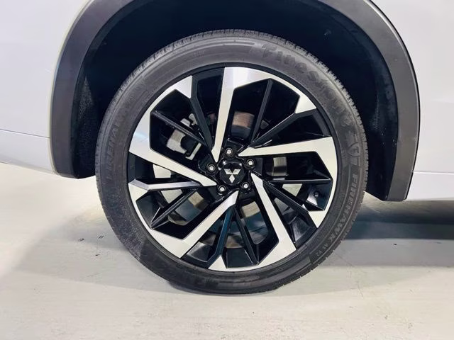 2025 White Diamond Mitsubishi Outlander PHEV SEL AWD SUV