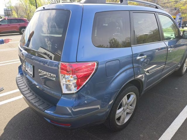 2010 Newport Blue Pearl Subaru Forester 2.5X AWD SUV