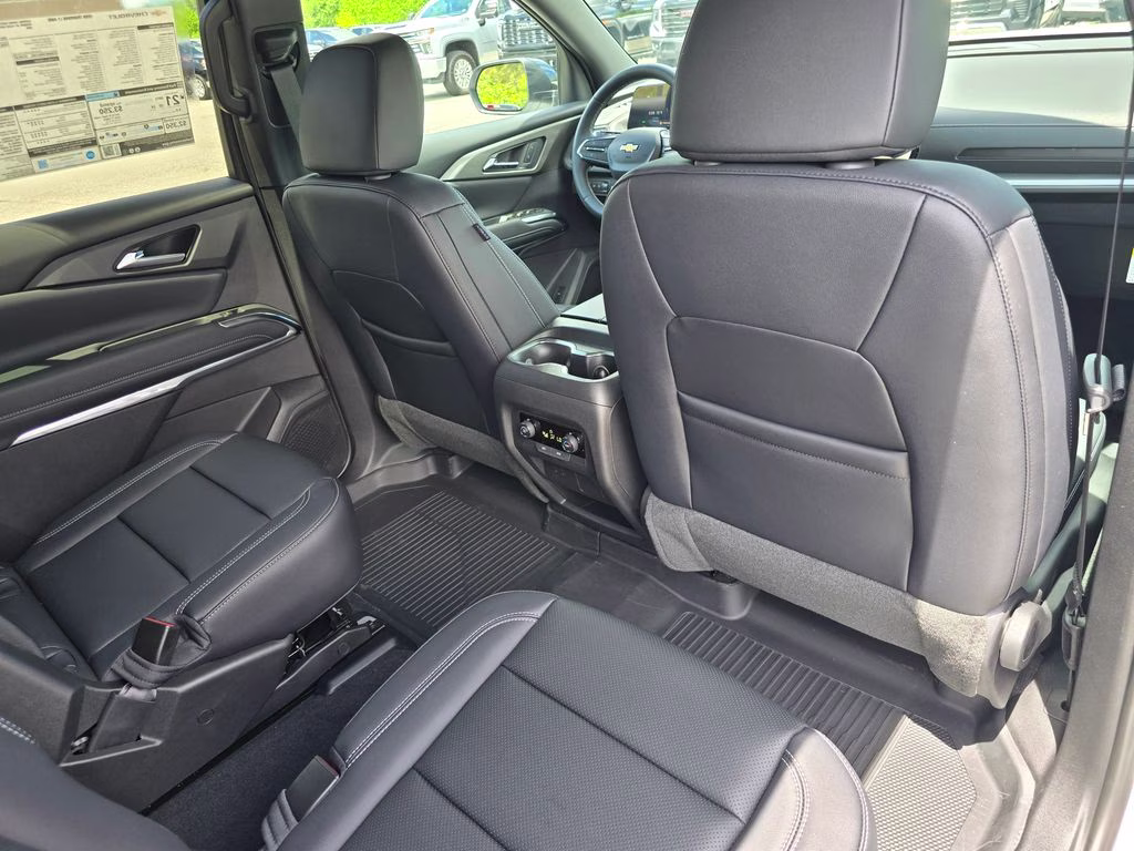 2026 Summit White Chevrolet Traverse LT AWD SUV