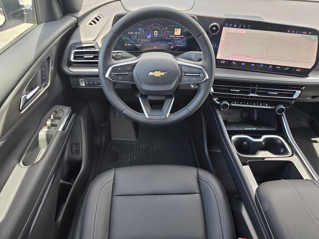 2026 Summit White Chevrolet Traverse LT AWD SUV