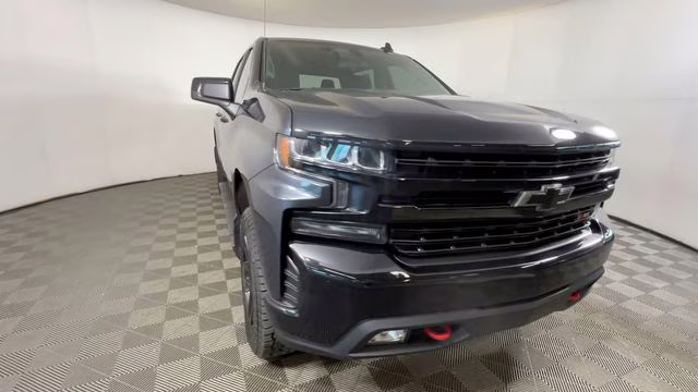 2022 Shadow Gray Metallic Chevrolet Silverado 1500 LTD LT Trail Boss 4X4 Truck