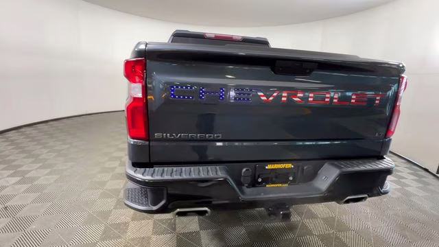 2022 Shadow Gray Metallic Chevrolet Silverado 1500 LTD LT Trail Boss 4X4 Truck