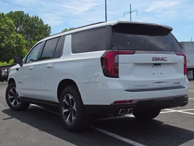 2026 Summit White GMC Yukon XL AT4 Ultimate 4X4 SUV