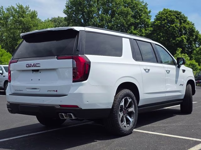 2026 Summit White GMC Yukon XL AT4 Ultimate 4X4 SUV