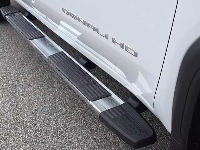 2026 Summit White GMC Sierra 2500HD Denali 4X4 Truck