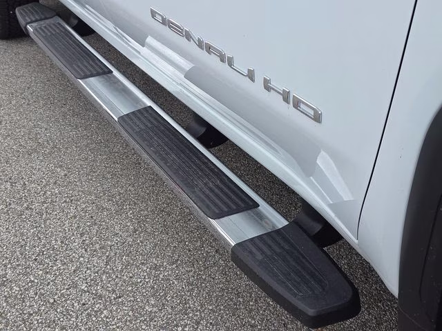 2026 Glacier White Tricoat GMC Sierra 2500HD Denali 4X4 Truck