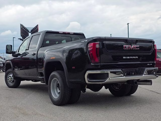 2026 Onyx Black GMC Sierra 3500HD SLE 4X4 Truck